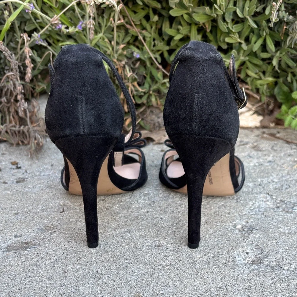 INC International Concepts Reesie Black‎ Leather Bow Heels. 7.5